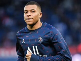 Mbappe's mother labels reports PSG star has agreed to two-year extension - Bóng Đá
