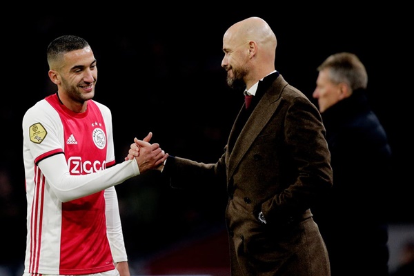 Marco van Basten urges Erik ten Hag to sign Chelsea midfielder Hakim Ziyech for Manchester United - Bóng Đá