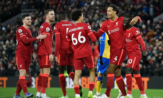 Liverpool lập hàng rào danh dự tiễn