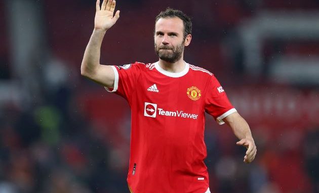 Juan Mata reveals he'll talk to Man Utd boss Erik ten Hag about his future - Bóng Đá