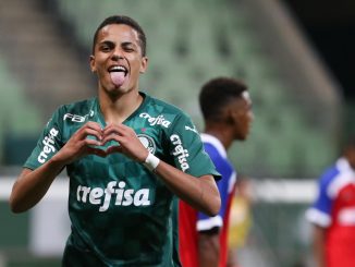 Ajax are planning to sign Palmeiras wonderkid Giovani. - Bóng Đá