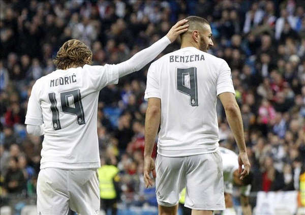 Lần lóe sáng cuối cùng của thế hệ Benzema, Modric - Bóng Đá