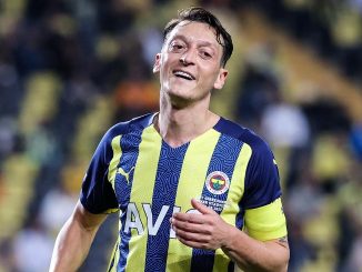 Rõ tương lai Ozil sau khi bị loại khỏi đội một - Bóng Đá