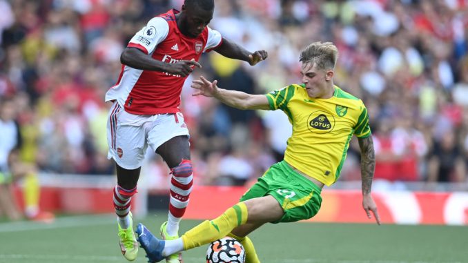 Norwich boss praises Manchester United loanee Brandon Williams - Bóng Đá