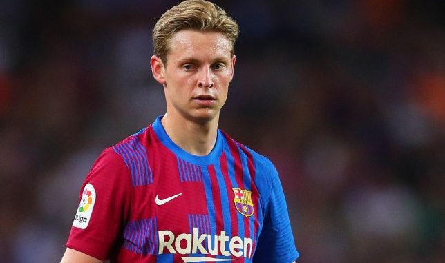 Frenkie de Jong open to Manchester United move after ‘negative’ response in first phone call with Erik ten Hag - Bóng Đá