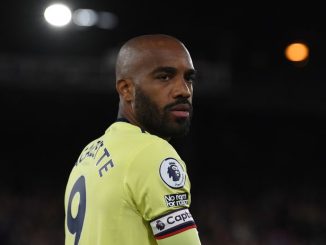 Alexandre Lacazette picked four contenders to replace him as Arsenal captain - Bóng Đá