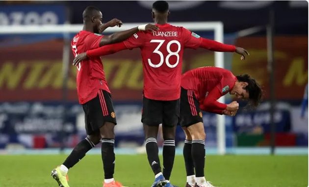 Both Eric Bailly and Axel Tuanzebe are set to leave Manchester United this summer - decision made - Bóng Đá