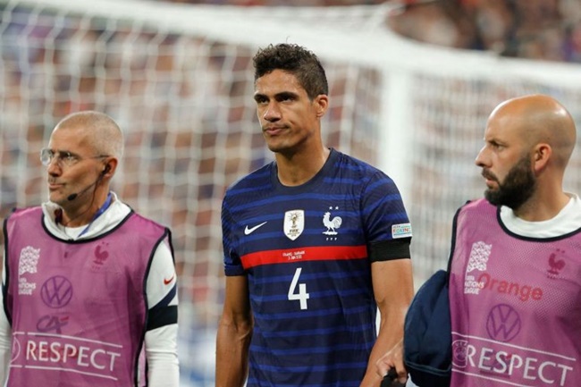 Raphael Varane suffers another injury playing for France - Bóng Đá