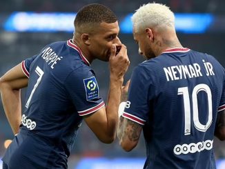 Kylian Mbappe labels report that he 'wants a mass cull at PSG, with 14 on his hitlist including Pochettino and Neymar' as 'FAKE' - Bóng Đá