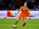 Liverpool star Virgil van Dijk gives verdict on Man Utd target Frenkie de Jong - Bóng Đá