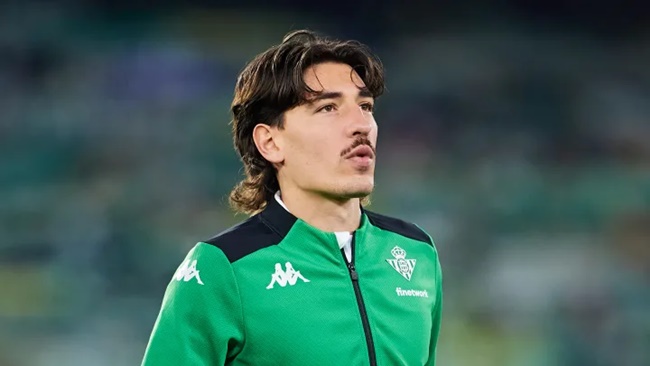 Héctor Bellerín has no plans to continue at Arsenal next season - Bóng Đá