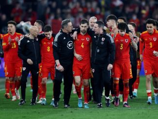 Bale lập cú đúp đưa xứ Wales vào chung kết play-off World Cup - Bóng Đá