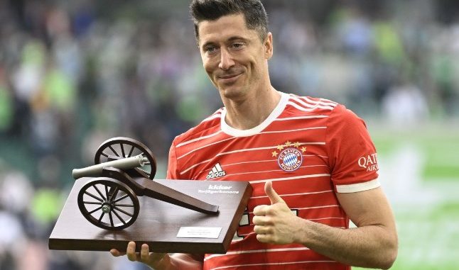 Lewandowski tuyên bố rời Bayern - Bóng Đá