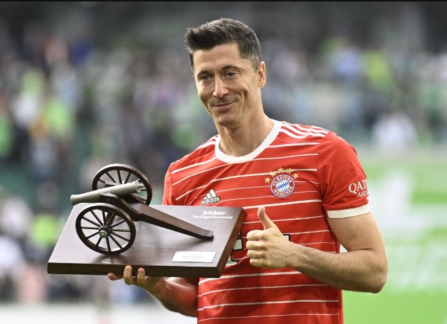 Lewandowski tuyên bố rời Bayern - Bóng Đá