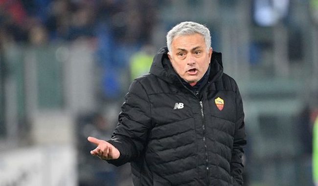 Từ Man Utd đến Roma, thời gian chứng minh Mourinho đã đúng - Bóng Đá