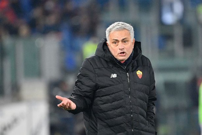 Từ Man Utd đến Roma, thời gian chứng minh Mourinho đã đúng - Bóng Đá