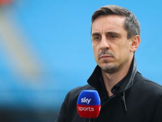 Gary Neville: Nhà Glazer không xứng nhận 11 triệu bảng - Bóng Đá