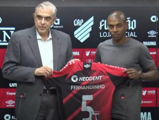 Fernandinho cập bến Athletico Paranaense - Bóng Đá