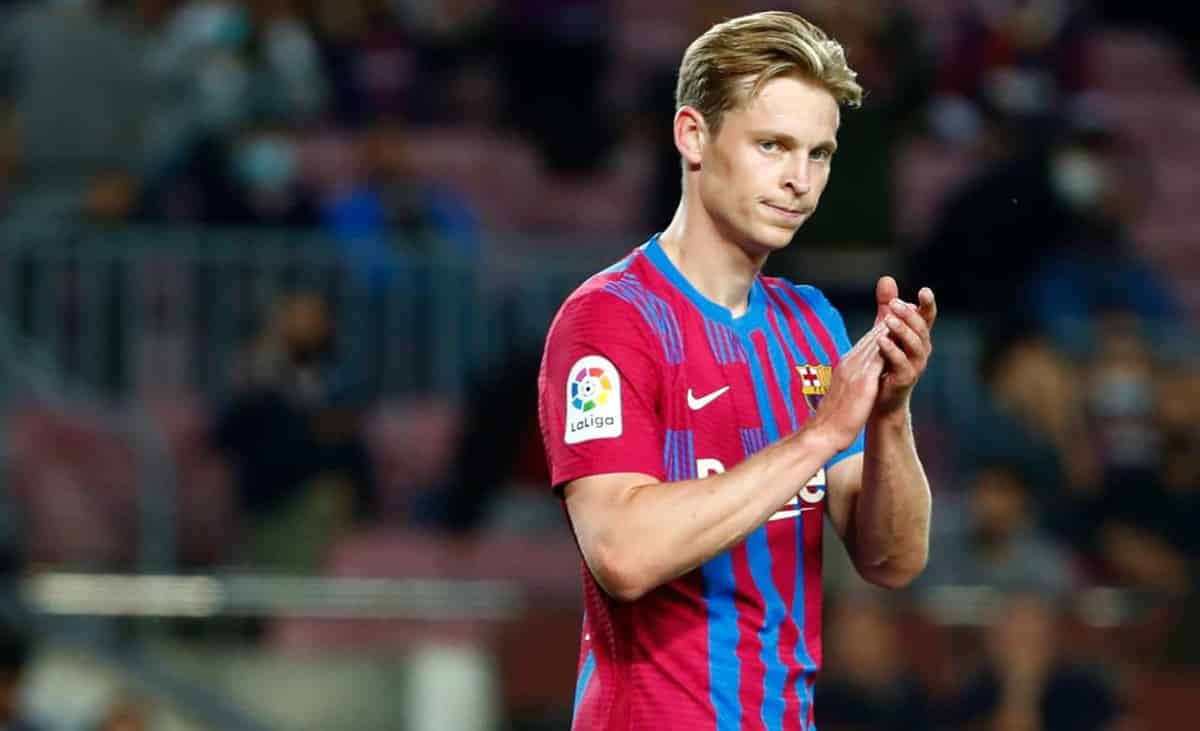 Frenkie de Jong 'very close to joining Man Utd' after breakthrough in £68m transfer talks - Bóng Đá