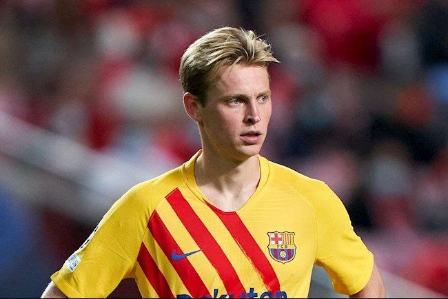 De Jong is very open to reuniting with his former Ajax manager Erik ten Hag  - Bóng Đá