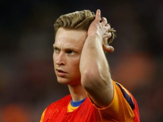 Manchester United 'still short of Frenkie de Jong asking price' - Bóng Đá