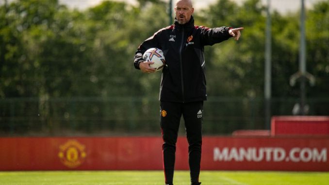 Ten Hag và McClaren đang thay đổi các tiêu chuẩn tại Man Utd  - Bóng Đá