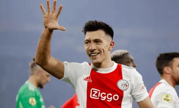 Manchester United in advanced negotiations for Ajax's Lisandro Martinez - Bóng Đá