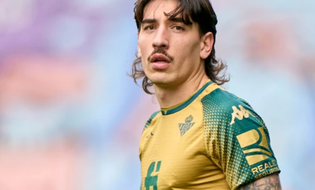 Arsenal legend Robert Pires reveals he advised Hector Bellerin to join Real Betis - Bóng Đá