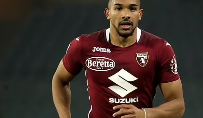 Liverpool 'retain an interest in Torino defender Gleison Bremer - Bóng Đá