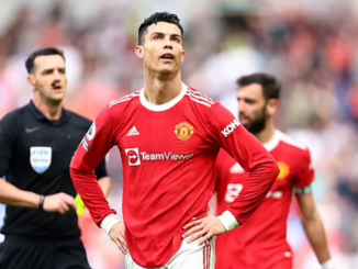 Manchester United 'warn wantaway Cristiano Ronaldo that he MUST travel on their pre-season tour of Thailand and Australia this week' - Bóng Đá