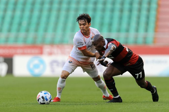 Nhận định Pohang Steelers vs Gangwon FC, 17h30 ngày 10/7