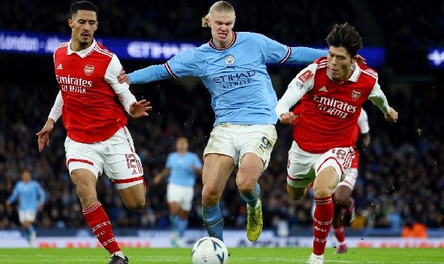 Kèo thẻ phạt ngon ăn Manchester City vs Arsenal, 22h30 ngày 22/09