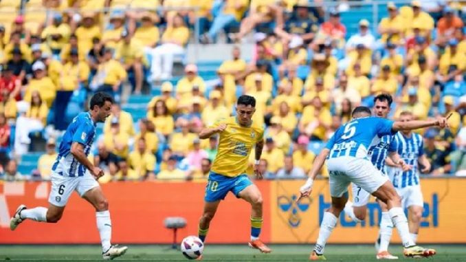 Nhận định Deportivo Alaves vs UD Las Palmas, 22h00 ngày 1/9